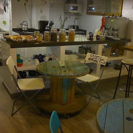 Los Amigos Hostel Madrid Bagian luar foto